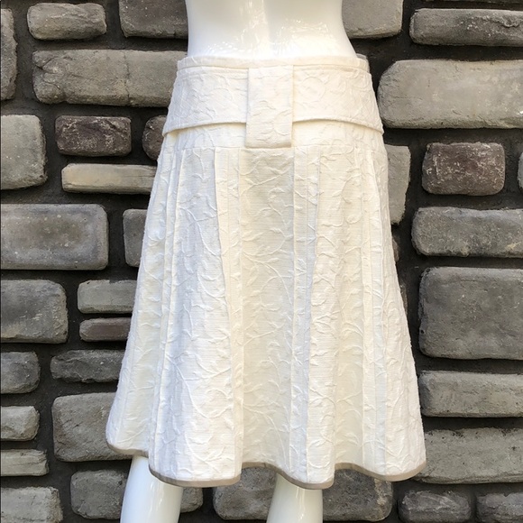 Creme A-Line Pleated Skirt EUC mel en stel sz 4 - Picture 3 of 8